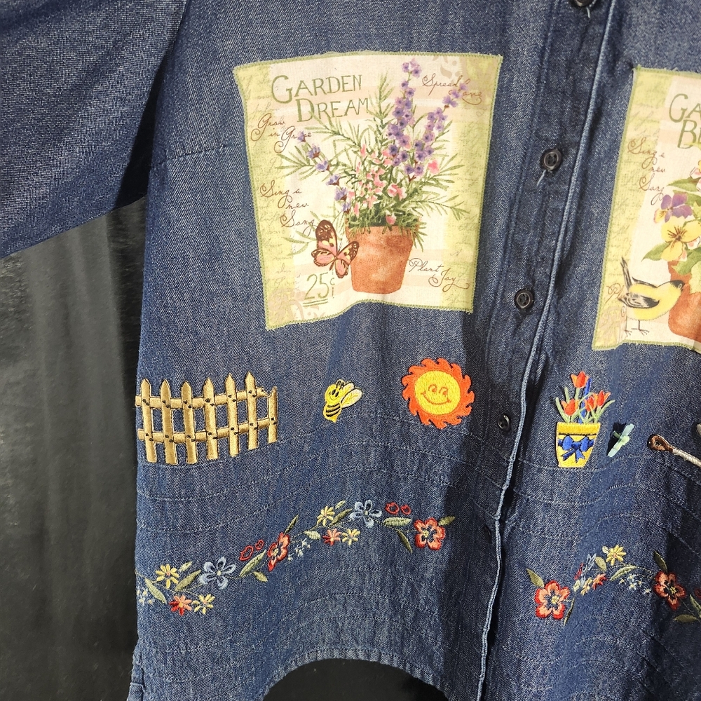 BLAIR Denim Spring Theme Button up Shirt with Patchwork Embroidery Size Large - Picture 7 of 16